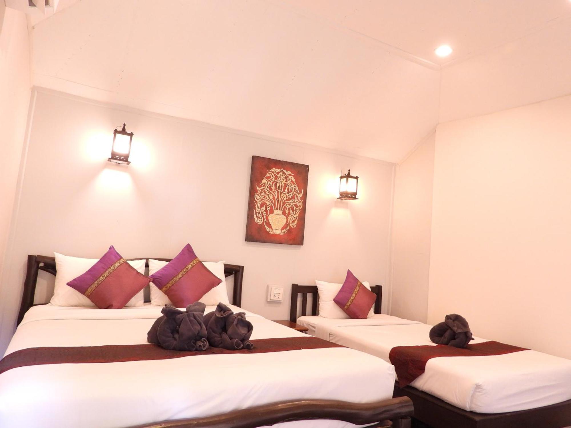 Relax Bay Resort 란타섬 외부 사진