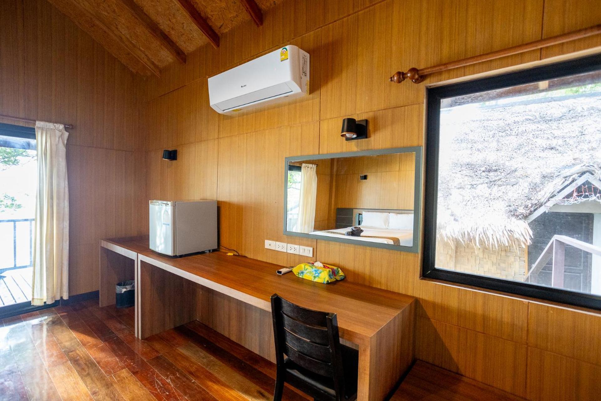 Relax Bay Resort 란타섬 외부 사진