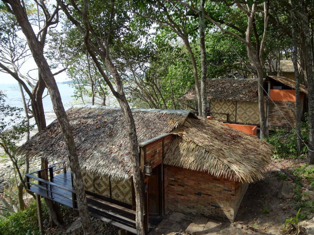 Relax Bay Resort 란타섬 외부 사진