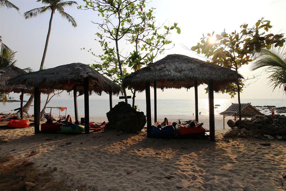 Relax Bay Resort 란타섬 외부 사진