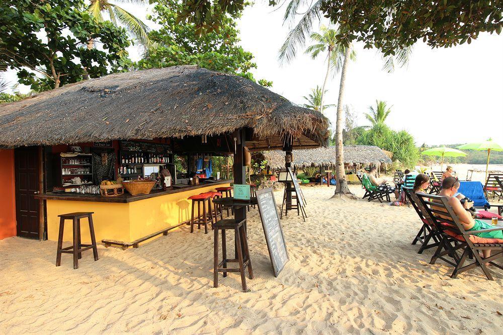 Relax Bay Resort 란타섬 외부 사진